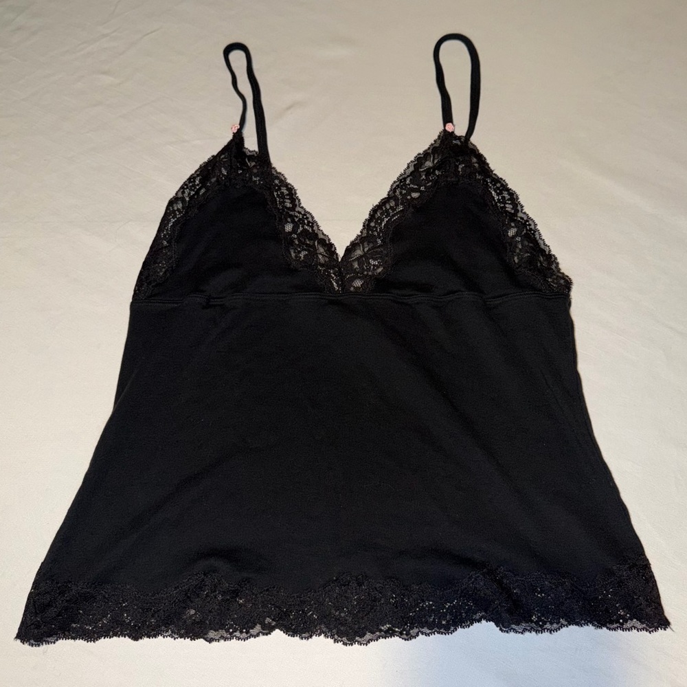 Victoria’s Secret Black Lace Bralette Camisole Womens XXL Adjustable Straps